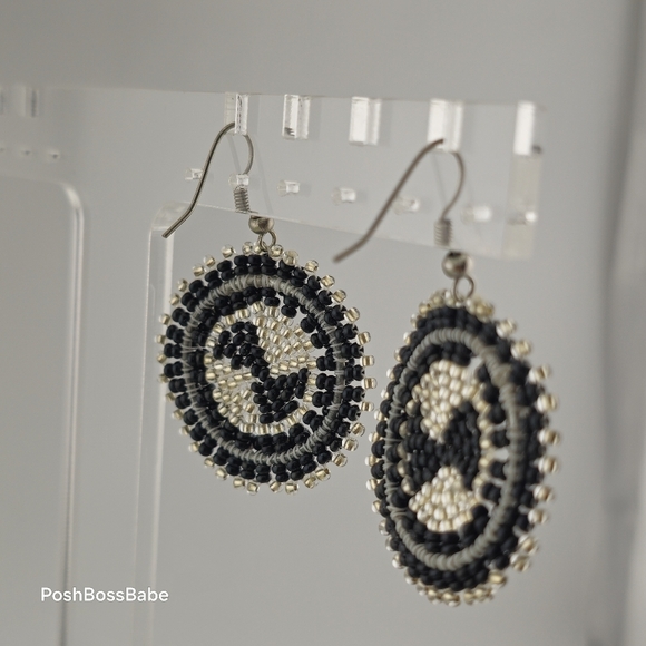 Handmade Black & Silver Beaded Earrings – 1.25" Diameter - Picture 5 of 15